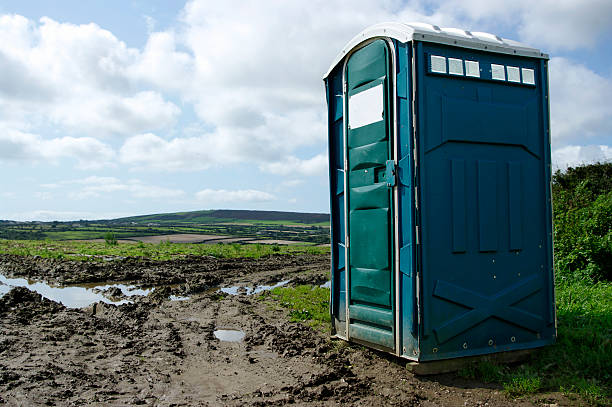 Best Portable Restroom Maintenance and Cleaning  in Beloit, OH